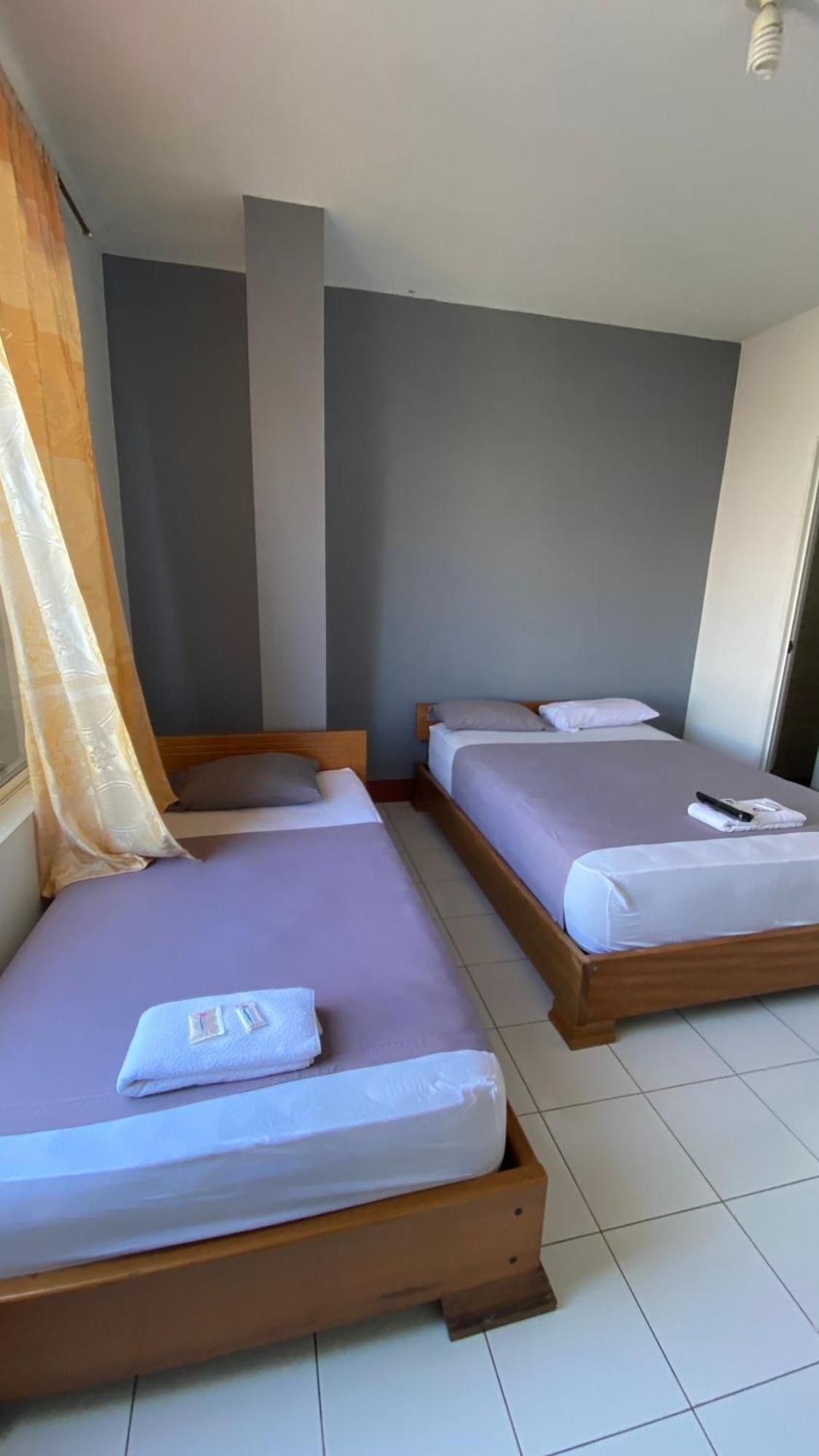 Hostal Casa Blanca Puerto Francisco de Orellana Luaran gambar